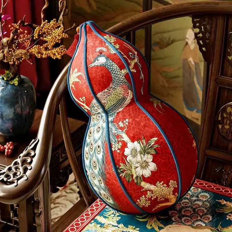 Chinoiserie Original Luxurious Gourd-Shaped Peacock Pillow