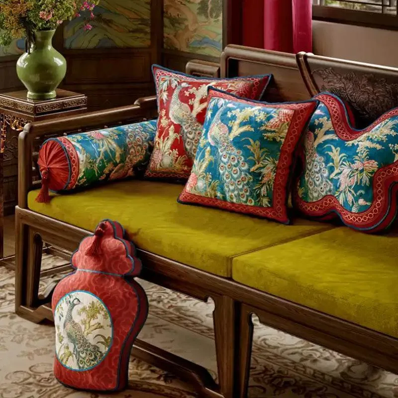 Chinoiserie Original Luxurious Gourd-Shaped Peacock Pillow