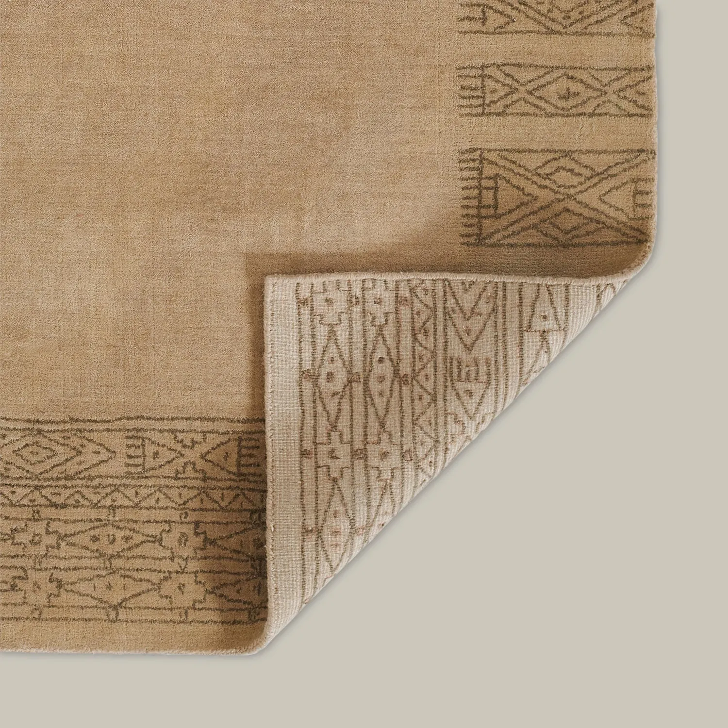 Falaise Camille Rug (Natural)