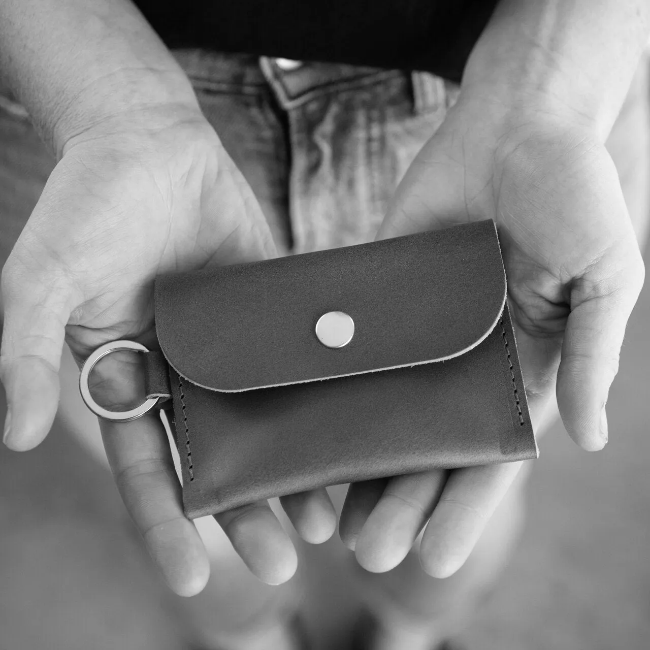 Leather Keyring Card Wallet with Monogram  - Natural Beige