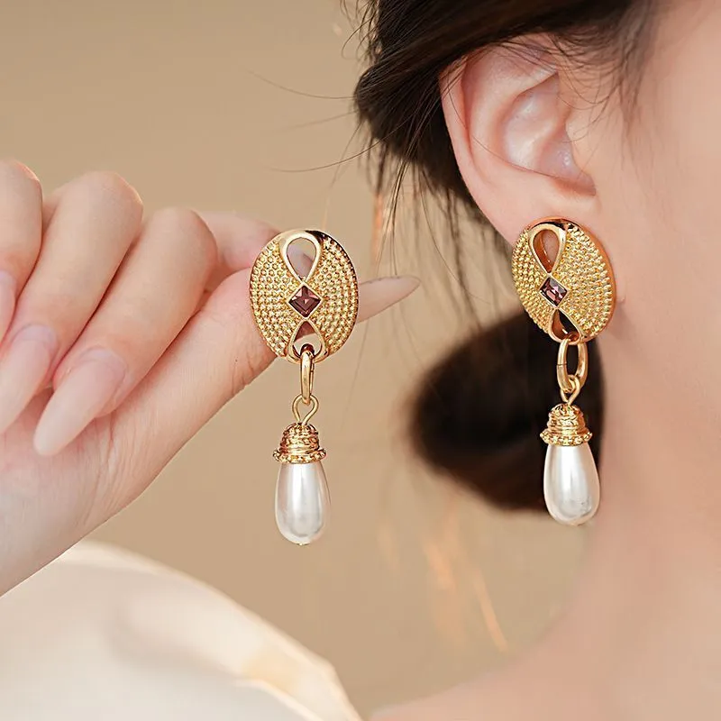 Luxurious Flower Droplet Alloy Electroplating Earrings