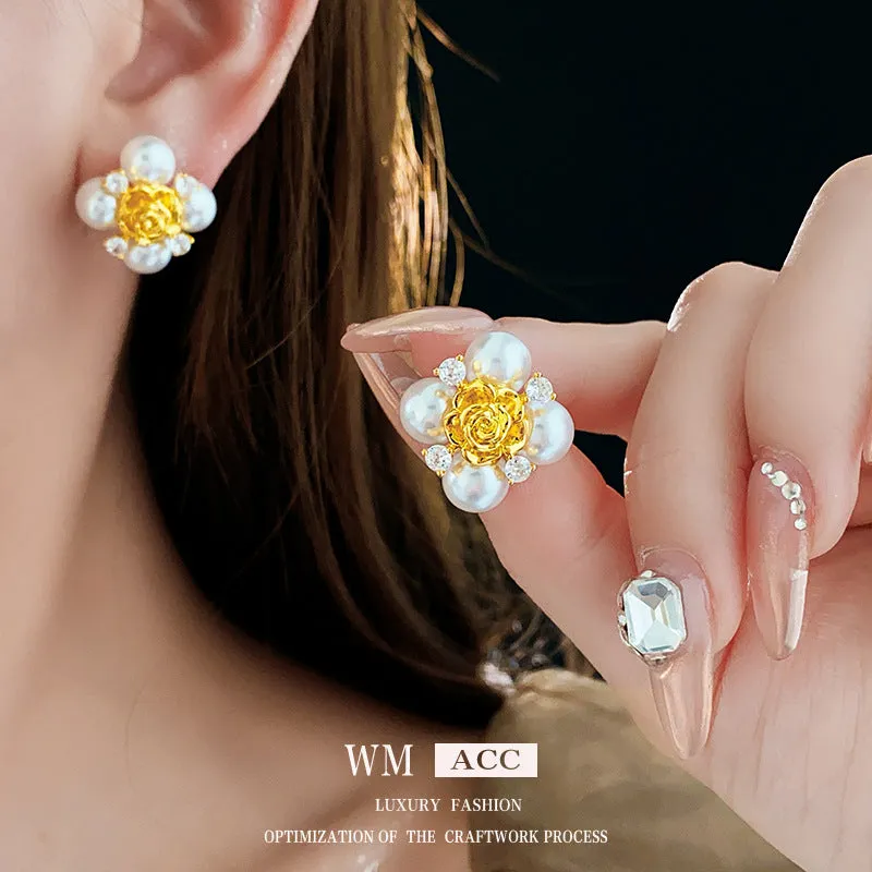 Luxurious Flower Flower Zircon Electroplating Earrings