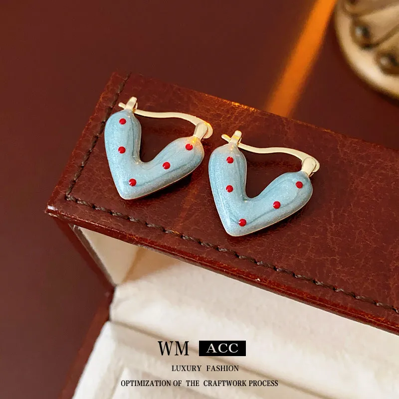 Luxurious Heart Heart Alloy Oil Dripping Earrings