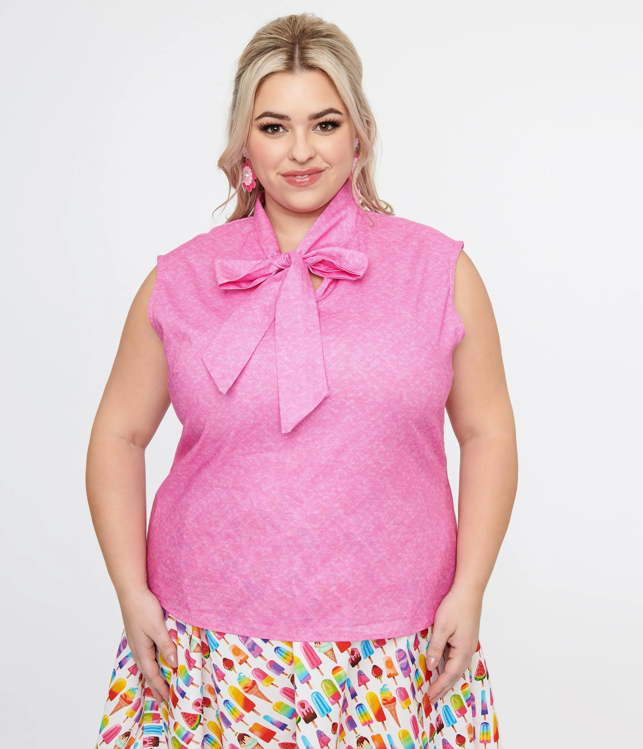 Retrolicious Plus Size 1950s Hot Pink Cotton Bow Top