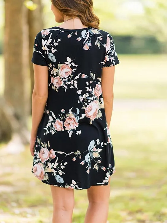 Wholesale Round Neck Short Sleeve Floral Print Side Pockets Mini Dresses